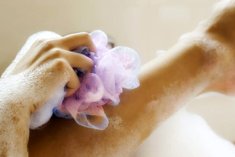 13 Best Shower Gel For Dry Skin Keep Yourself Moisturised! HerGamut