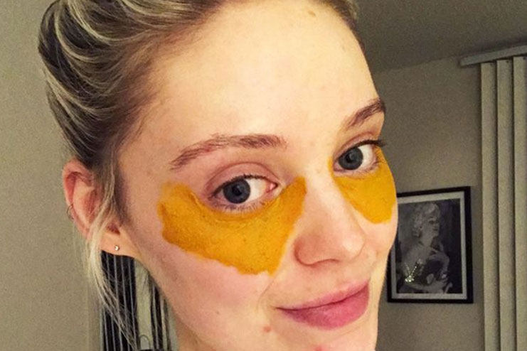 Almond Oil Turmeric for Dark Circles